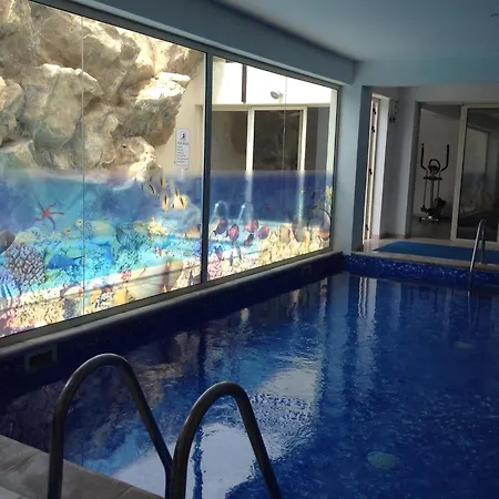 Large One Bedroom Apartment, Vanessa Complex, 페이야