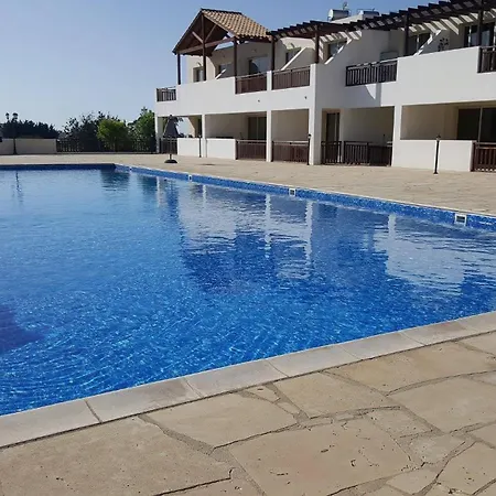 Apartment Large One Bedroom Apartment, Vanessa Complex, Peyia